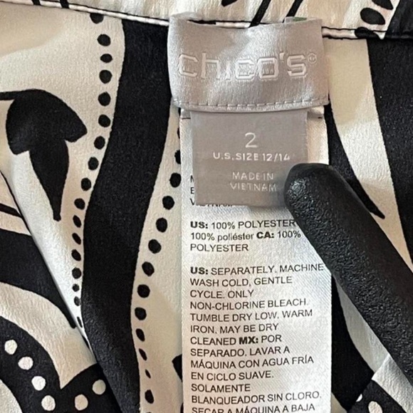 Chico's Black‎ and Cream Paisley Blouse - Picture 3 of 3